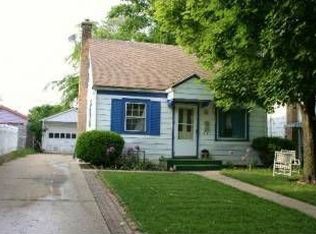 1904 9th Pkwy, Waukegan, IL 60085