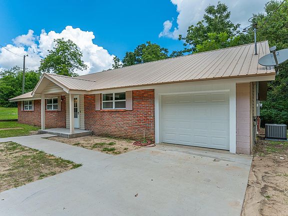 3rd image of 545 Dorsey Ave