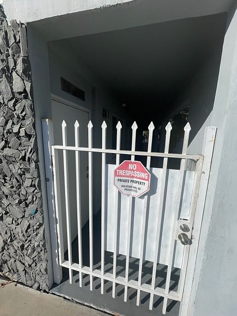 1st image of 42 SW 14th St #10968956