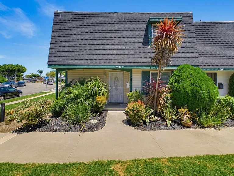 20361 Fee Ln — Photo 6