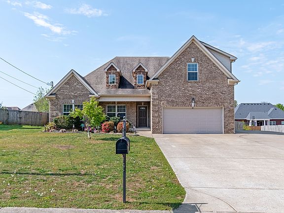 5th image of 1021 Brokencreek Ln
