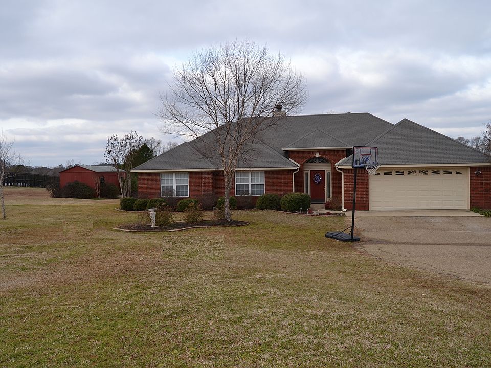 1st image of 165 Page Creek Dr