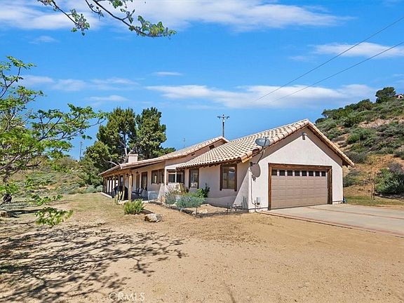 3rd image of 9060 Yucca Hills Rd