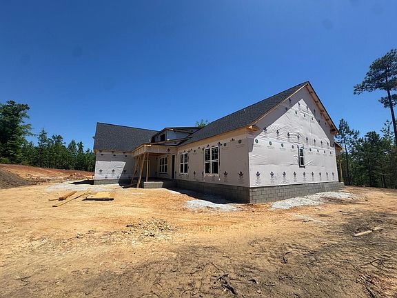 4th image of 223 Marsdale Drive