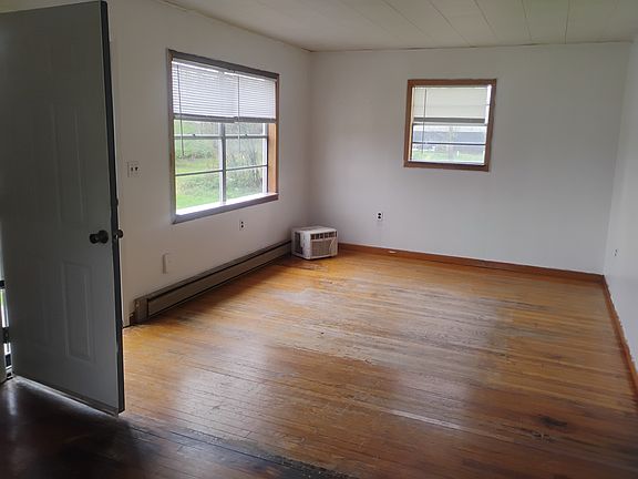 3rd image of 1034 Old Greeneville Hwy