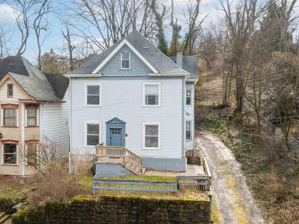 208 Logan Ave #C