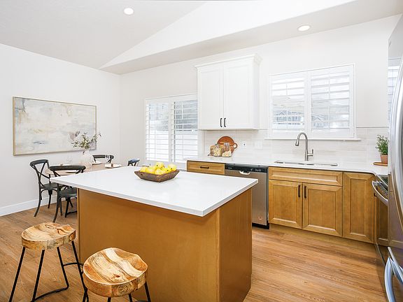 3rd image of 8575 W Bosnall Bay