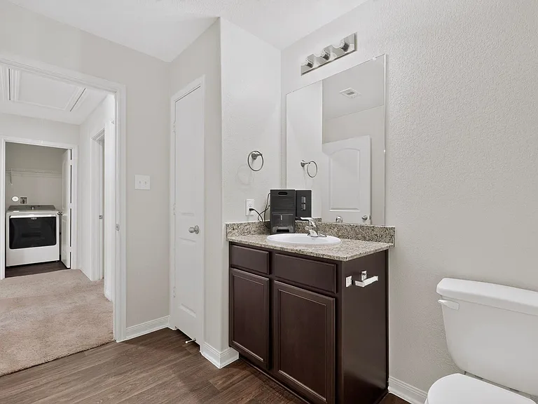 1382 Breanna Ln — Photo 23