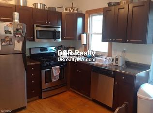 86 Fellsway W, Somerville, MA 02145