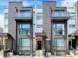 32 Fieldway Rd #121, Toronto, ON M8Z 0E3