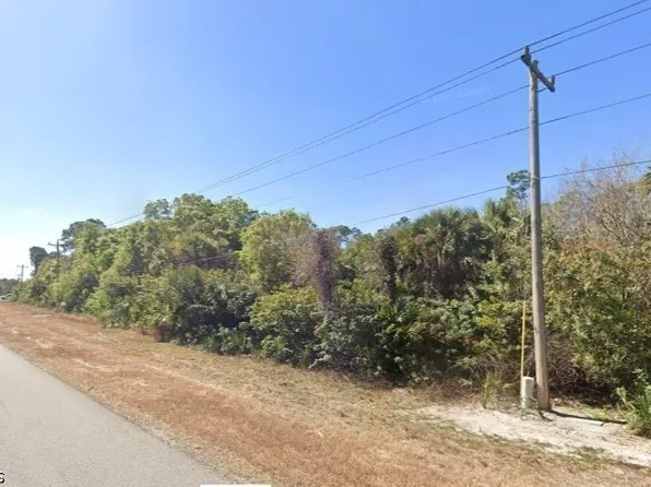 162 McArthur Blvd, Lehigh Acres, FL 33974