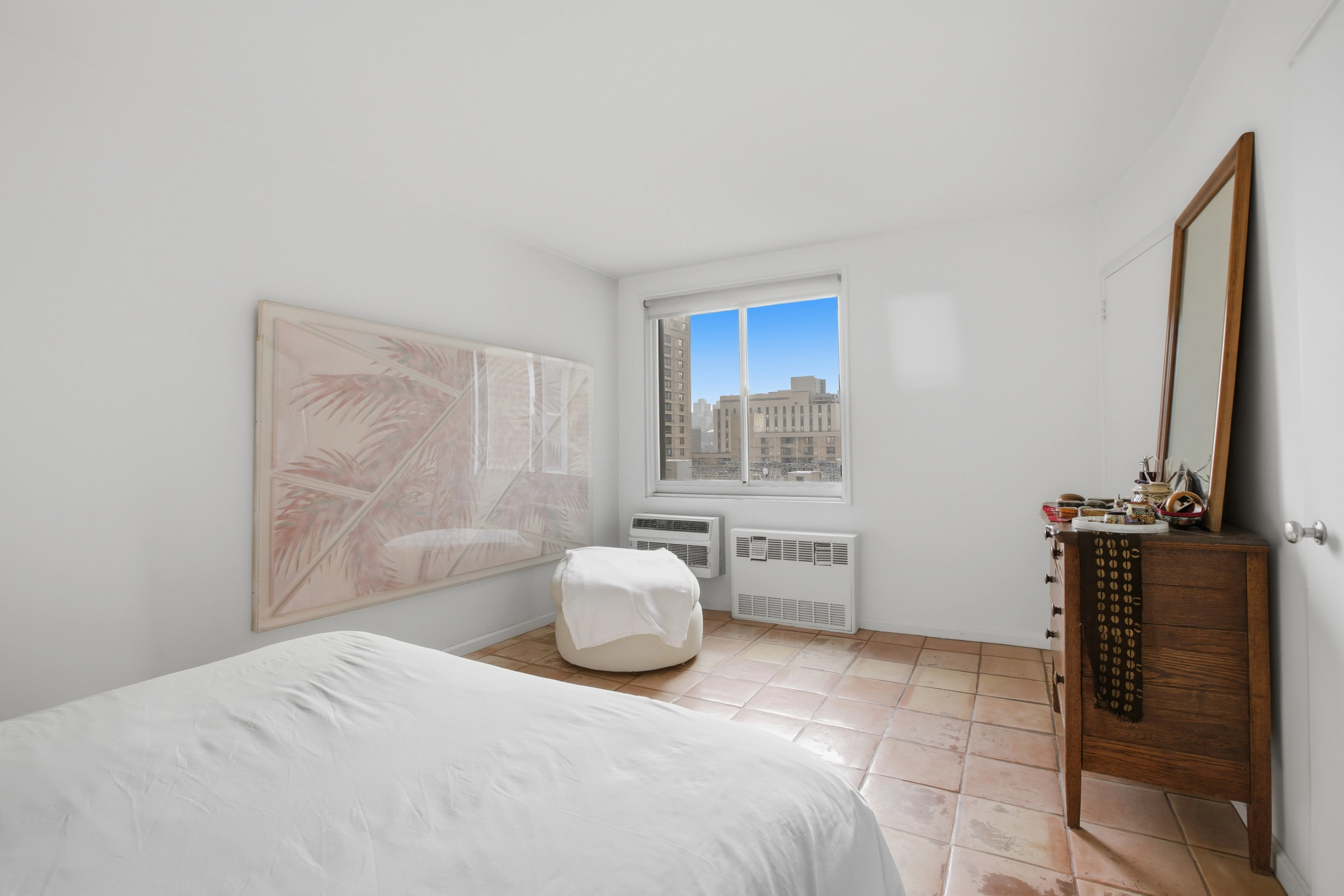 1270 5th Avenue 10M in Upper Carnegie Hill, Manhattan StreetEasy