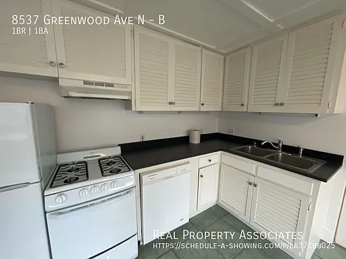 8537 Greenwood Ave N #B Photo 1