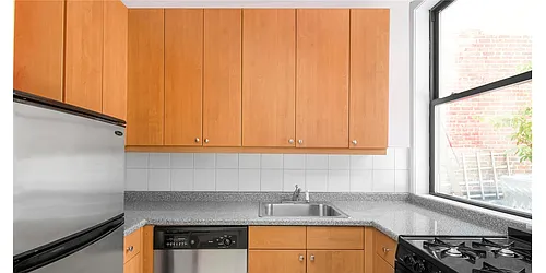 Rented by ER (DO NOT USE)