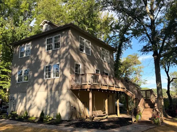 2408 Barrison Point Rd, Baltimore, MD 21221