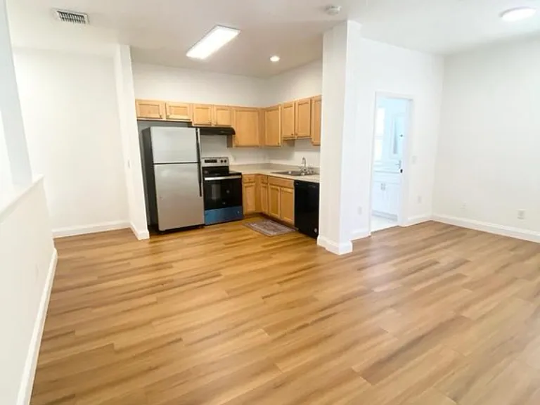 812 Deer Woods Rd #812B — Photo 5