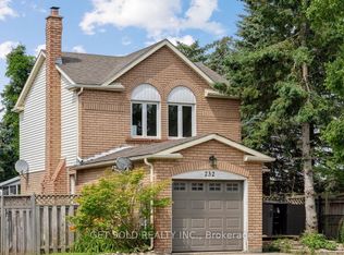 232 Kozlov St, Barrie, ON L4N7H6