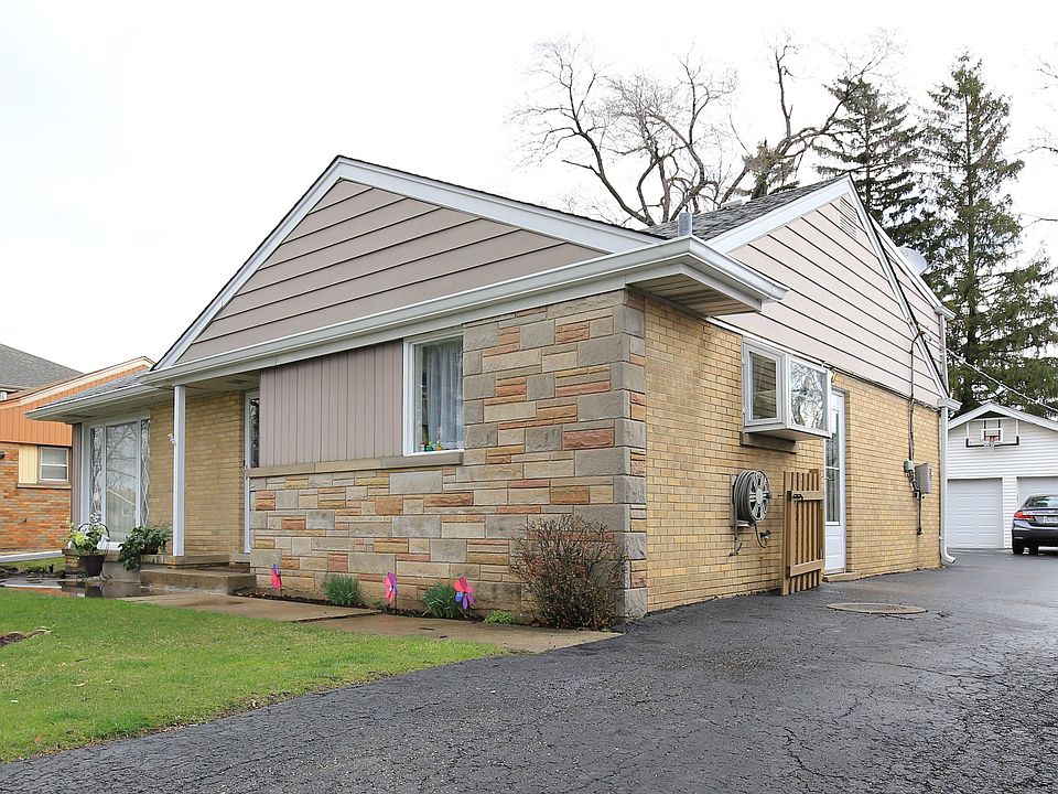 1st image of 9037 Oconto Ave