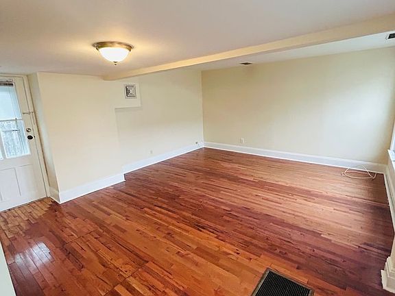 2nd image of 580 1st Ave #2N