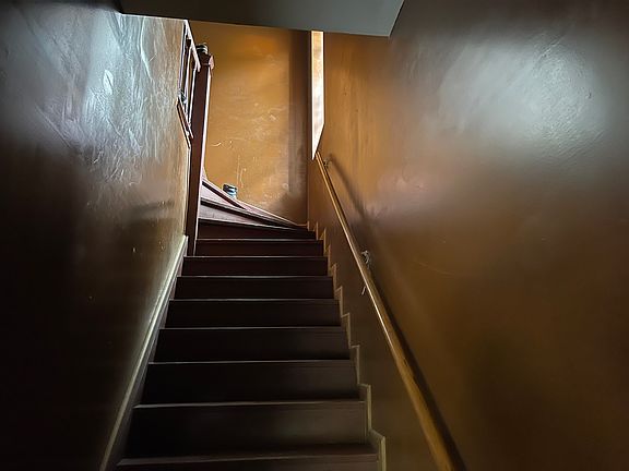 2nd image of 1604 S Millard Ave