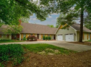 10906 Brigantine Dr, Indianapolis, IN