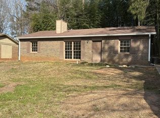 11 Brookfield Dr, Newnan, GA 30265