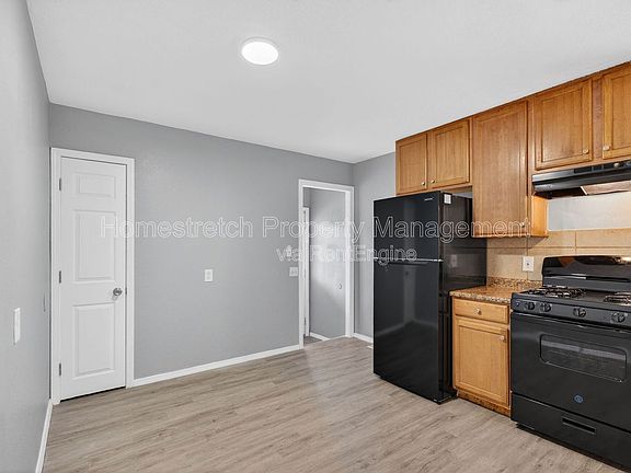 3rd image of 2515 Valley Brook Dr