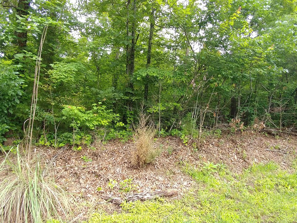 1st image of Laurel Lake Cir