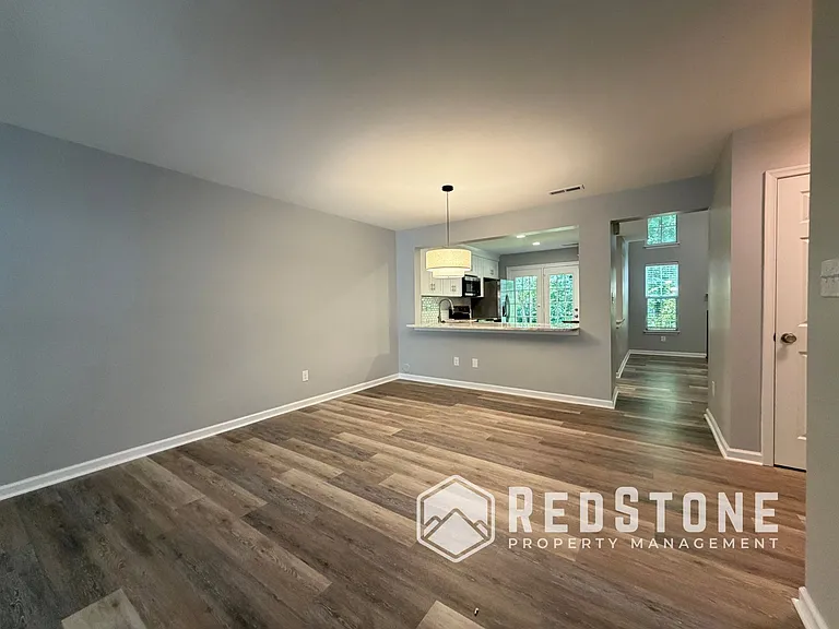 6489 Bellcross Trl — Photo 4