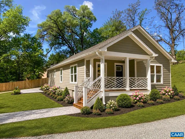 108 Bollingbrook Dr, Charlottesville, VA 22911