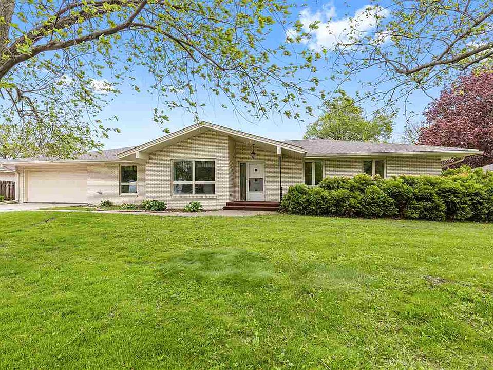 1st image of 4419 Eaton Dr