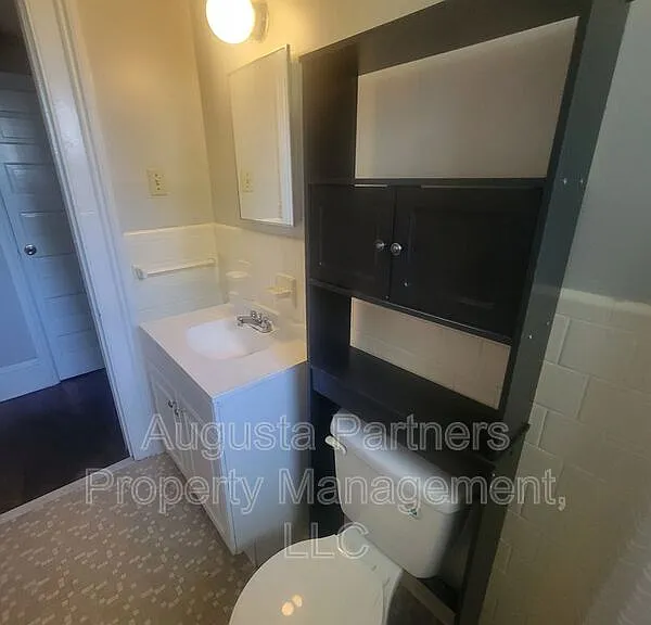 1330 Wingfield St — Photo 12