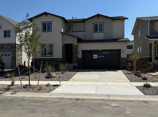 2152 S Irvington St, Aurora, CO 80018