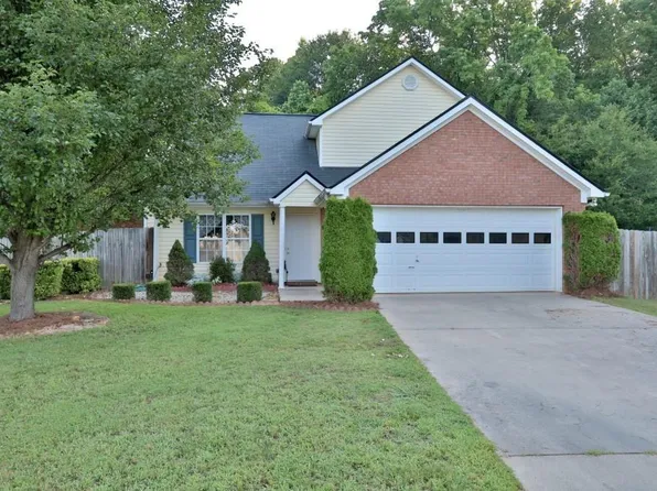 109 Richmond Dr, Dawsonville, GA 30534