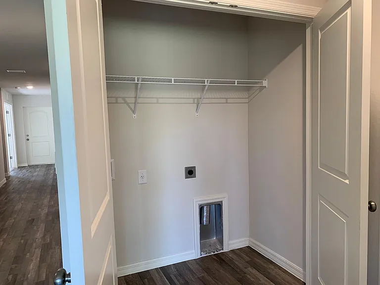 2173 Halblum St — Photo 7