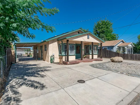 650 Oxford Ave, Clovis, CA 93612