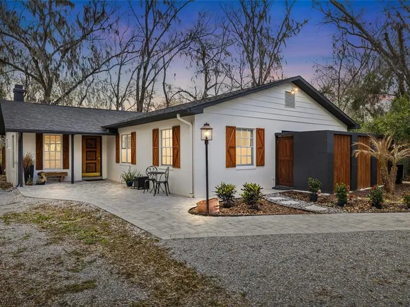 6906 Valrie Ln, Riverview, FL 33569