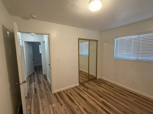 511 Coffee Rd — Photo 16