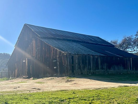 4th image of 40587 Hot Springs Road