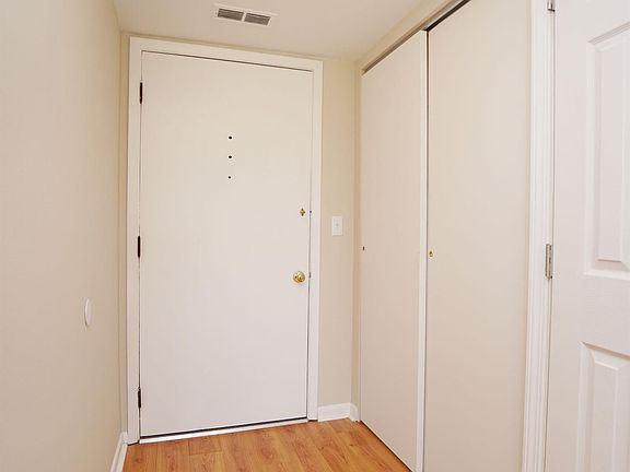 4th image of 65 Stillmeadow Dr