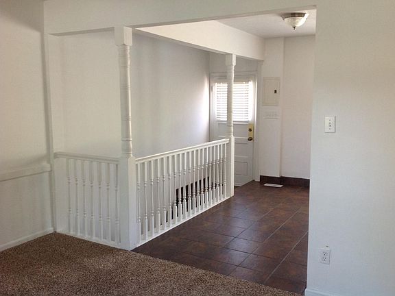 3rd image of 1609 E Garfield Ave