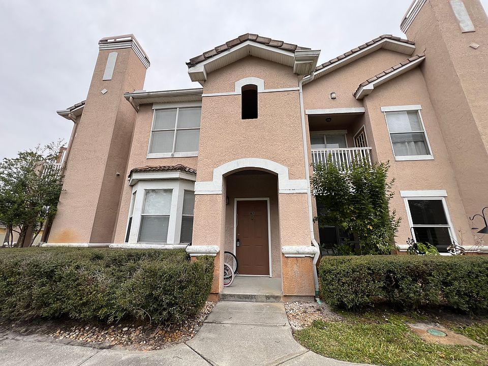 1st image of 17902 Villa Creek Dr #17902