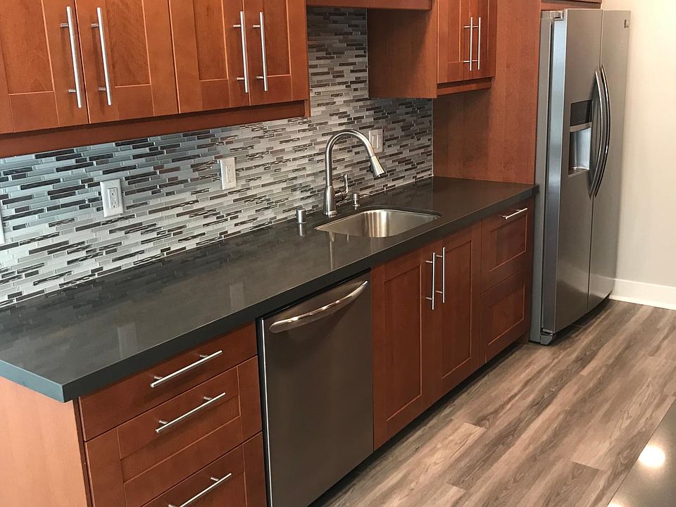 Kitchen Left