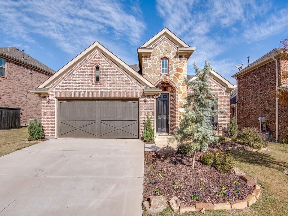 1st image of 4020 Deer Lake Dr