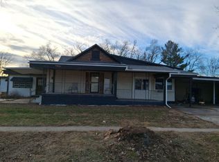 129 Prairie St, Greenfield, IL
