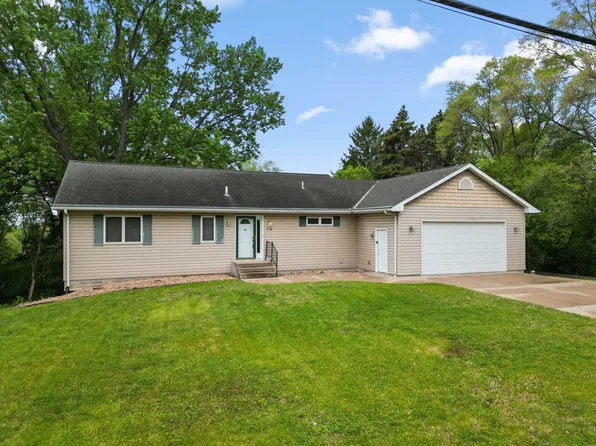 178 Minnesota Ave, Roseville, MN 55113