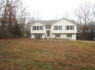 34 Staghead Pkwy, Pascoag, RI 02859
