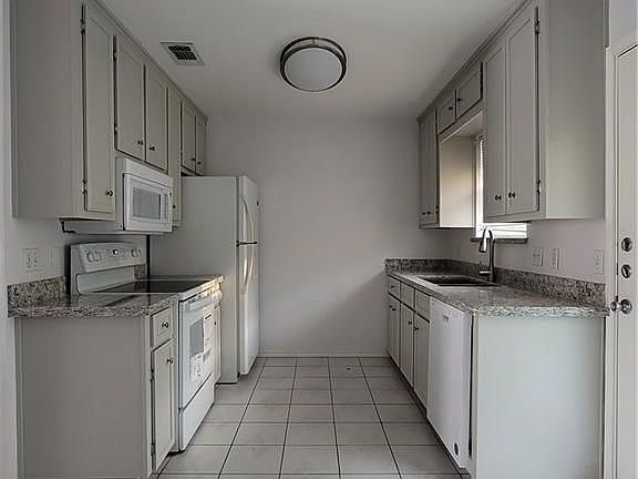5th image of 712 Nightingale Ave #B