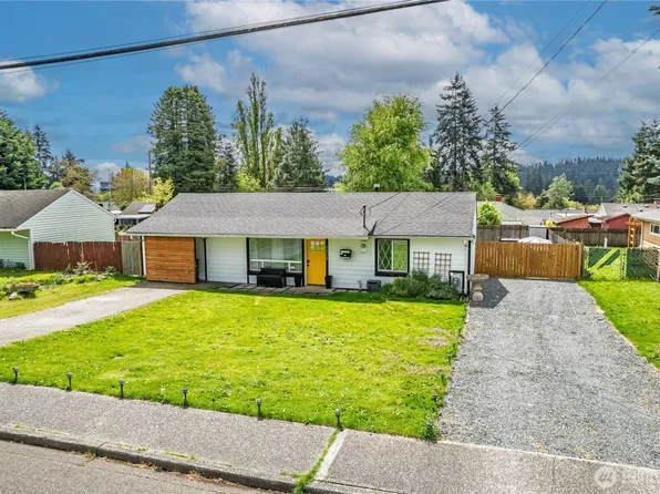 5808 241st Street SW, Mountlake Terrace, WA 98036