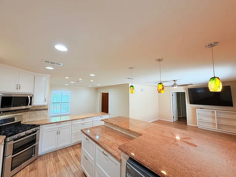 5014 Evans Ave — Photo 13